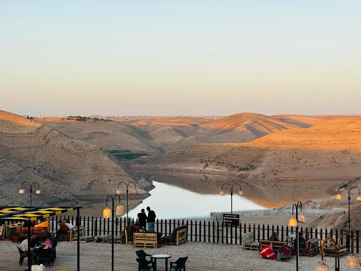 Wadi Al-Wala View Camp Hotel Madaba Eksteriør billede