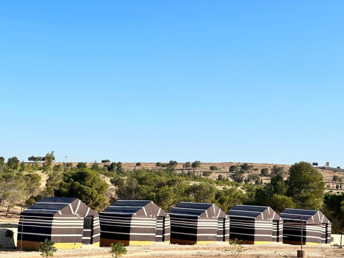 Wadi Al-Wala View Camp Hotel Madaba Eksteriør billede